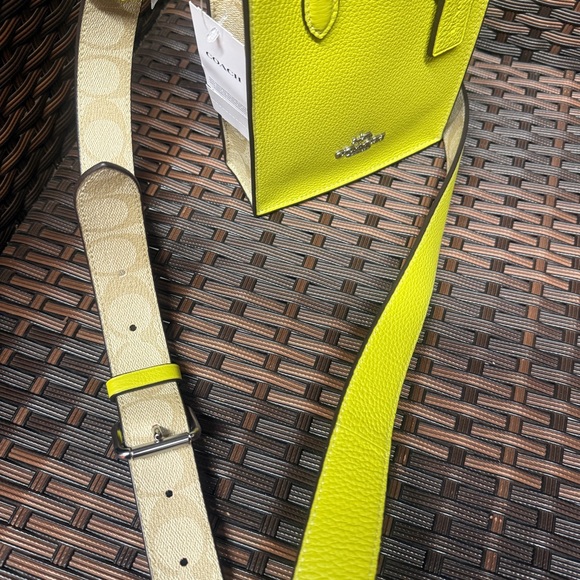 North South Mini Tote With Signature Canvas coach cj501 - Picture 5 of 8